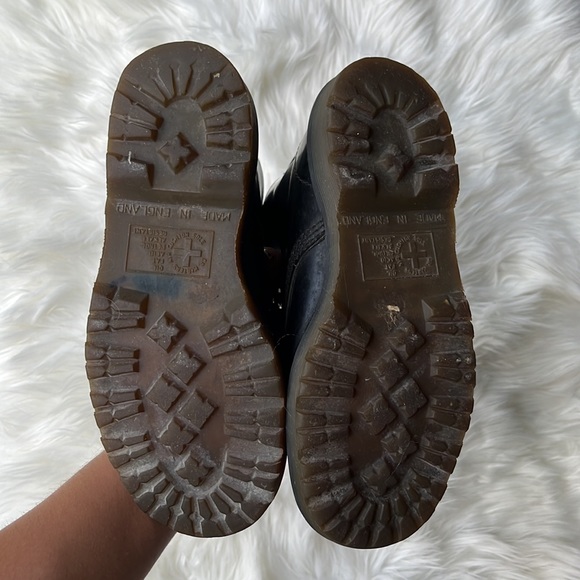 Made in England, Dr. Martens - Picture 3 of 8